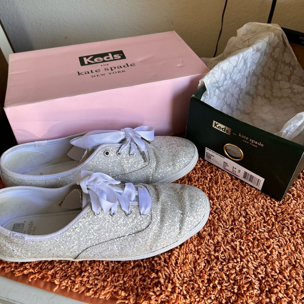 kate spade less women’s ' Silver Glitter Sneakers size 8.5